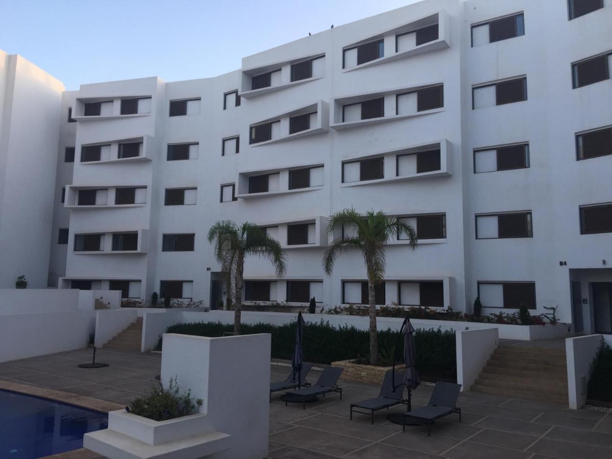Luxury Apartment 100Sqm With Pool Near Beach Wifi Unlimited With Optical Fiber Agadir Eksteriør billede