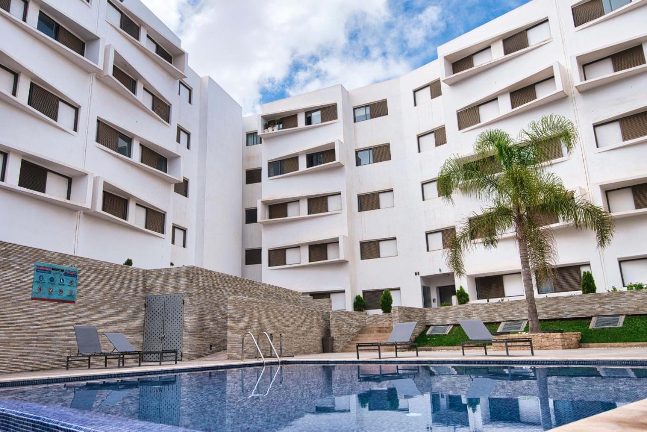 Luxury Apartment 100Sqm With Pool Near Beach Wifi Unlimited With Optical Fiber Agadir Eksteriør billede